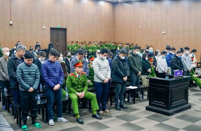 Vì sao có quan chức nhận tiền nhưng không bị cáo buộc nhận hối lộ?